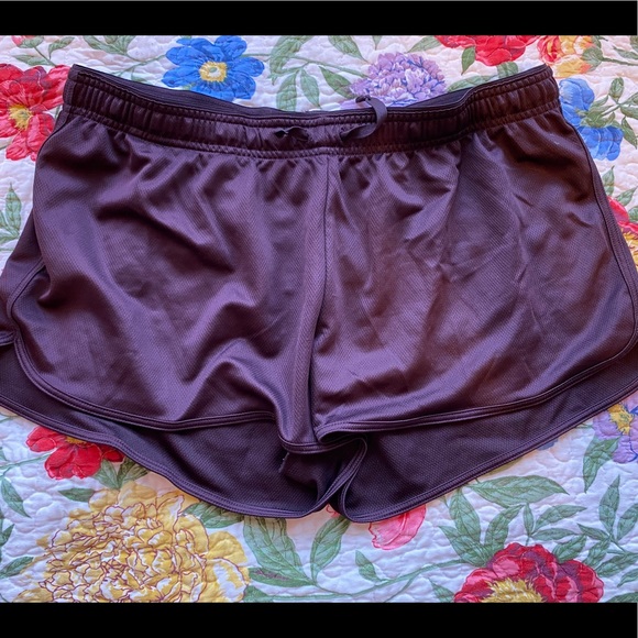 Sport Shorts - Picture 1 of 2
